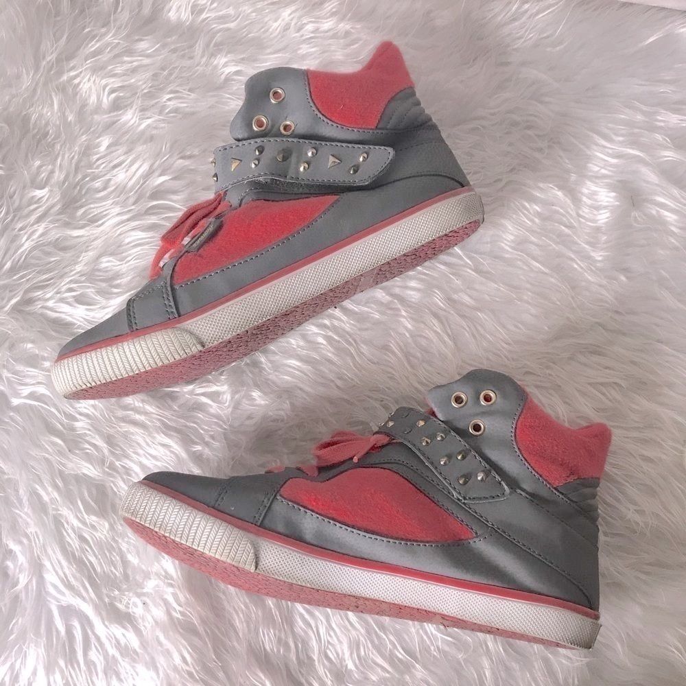 Love Pastry Mids Sneakers